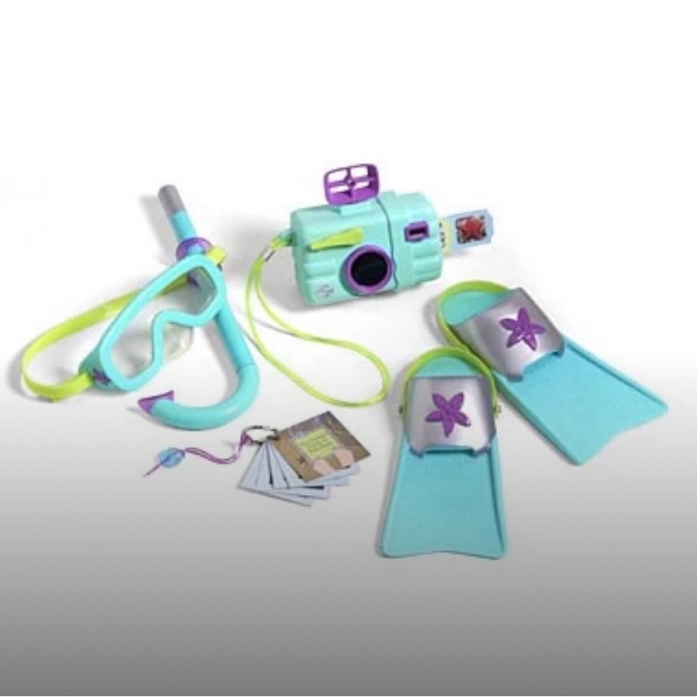 American girl Kailey’s snorkel set